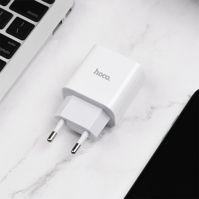 Сетевое зарядное устройство HOCO C76A Plus Speed 1xUSB-C, 3A, 20W, белый
