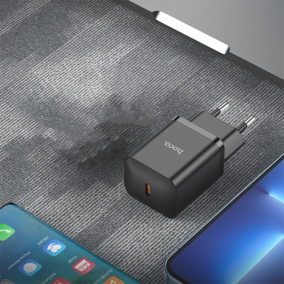 Сетевое зарядное устройство HOCO N27 Innovative 1xUSB-C, 20W, черный